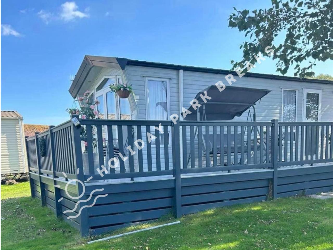 Luxury 2 Bedroom At Seal Bay Resort Selsey Exterior photo